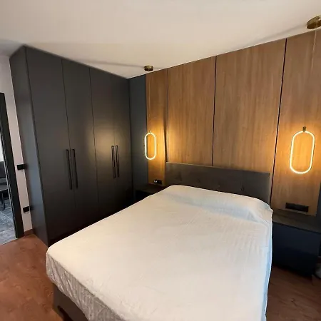 아파트 Forumland Modern Center 60sqm 2 Beds !