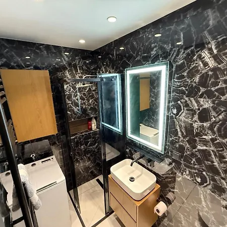 Forumland Modern Center 60sqm 2 Beds ! Saloniki