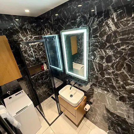 Daire Forumland Modern Center 60sqm 2 Beds ! Selanik