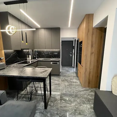 Forumland Modern Center 60sqm 2 Beds ! Daire Selanik